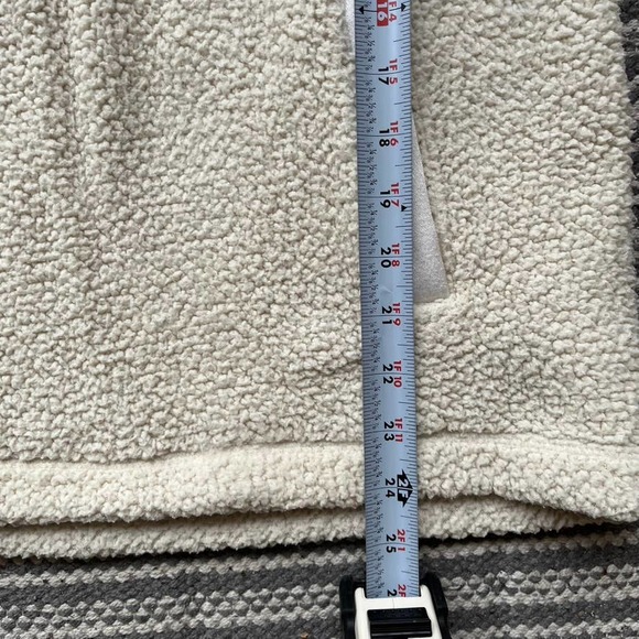 Abercrombie and fitch Soft Sherpa Hoodie Women Size Small - Picture 6 of 9